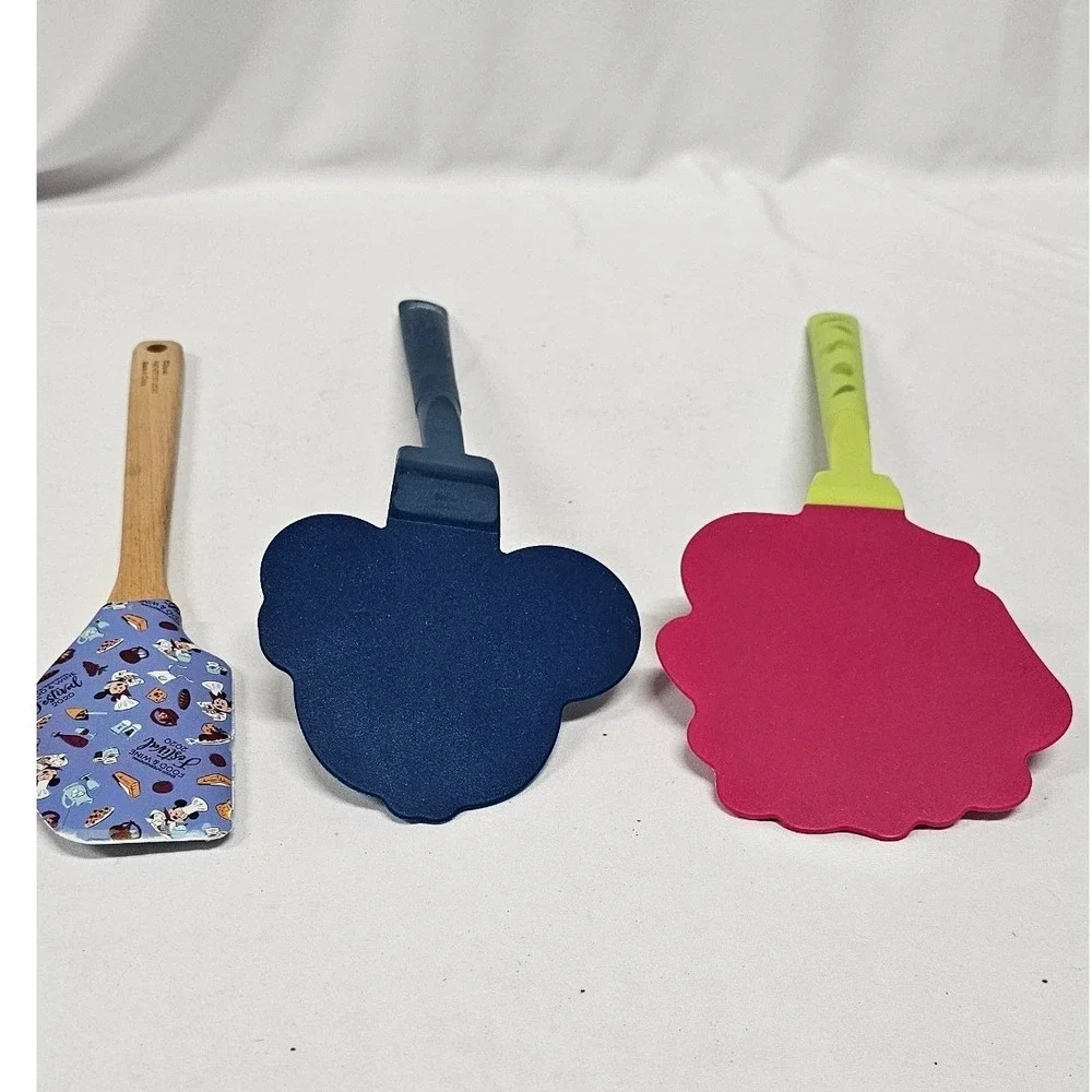 Disney Parks Spatula Set Cinderella Carriage Enchanted Rose Food & Wine Festival